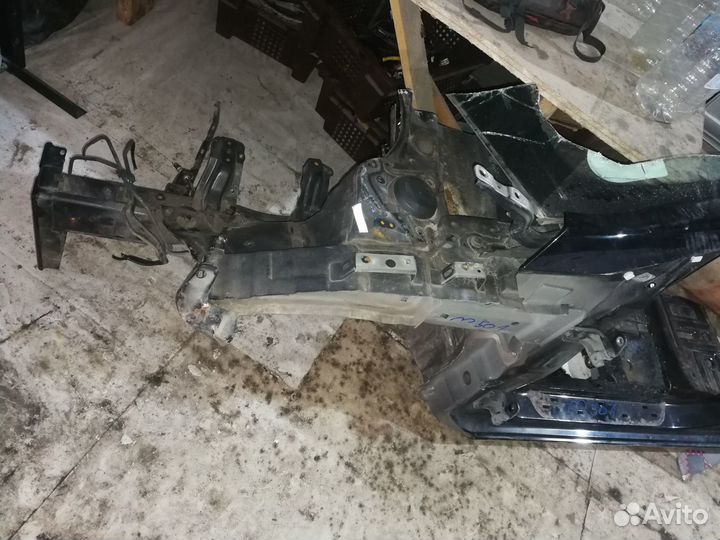 Четверть передняя, правая и левая Лонжерон передни