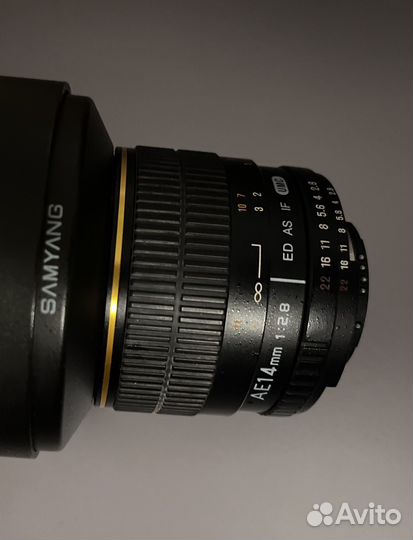 Объектив Samyang 14mm f 2.8 Nikon