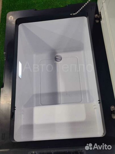 Автомобильный холодильник фреоновый 30 литров