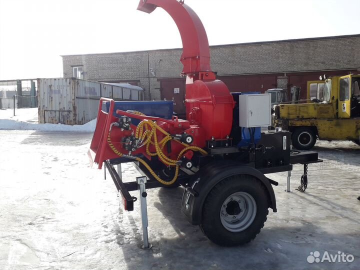 Измельчитель веток дерева бензин 74лс прм250г