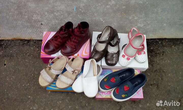 Обувь пакетом на девочку