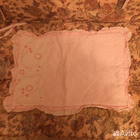 Бортики в кроватку