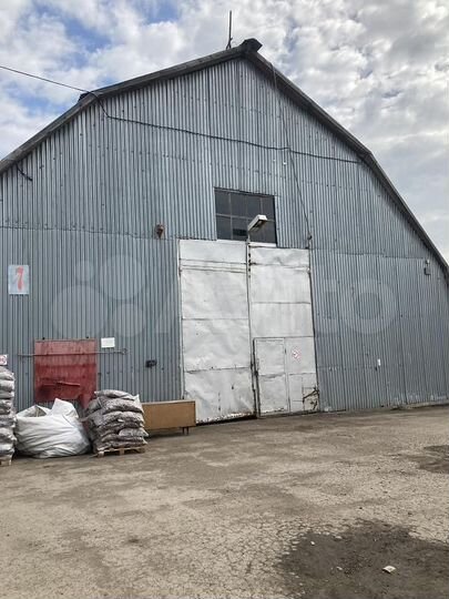 Сдам складское помещение, 1080 м²