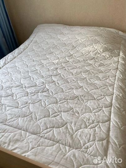 Одеяло новое двуспальное 172/205