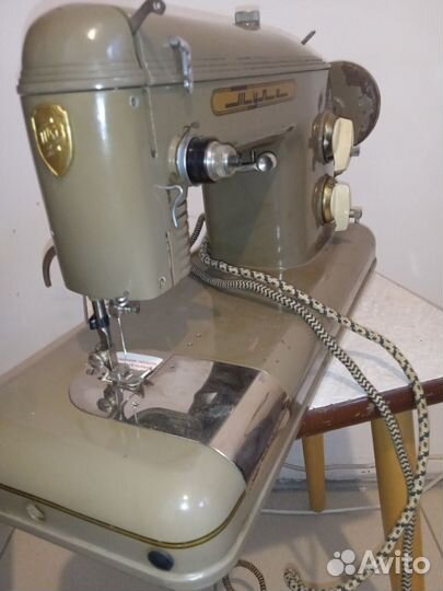 Швейная машинка Тула модель 1