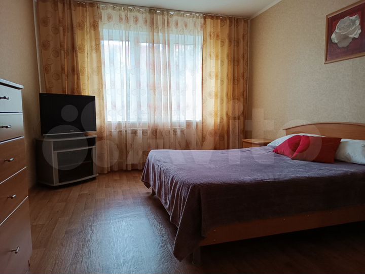 2-к. квартира, 68 м², 2/12 эт.