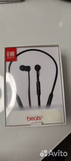 Беспроводные наушники Beats