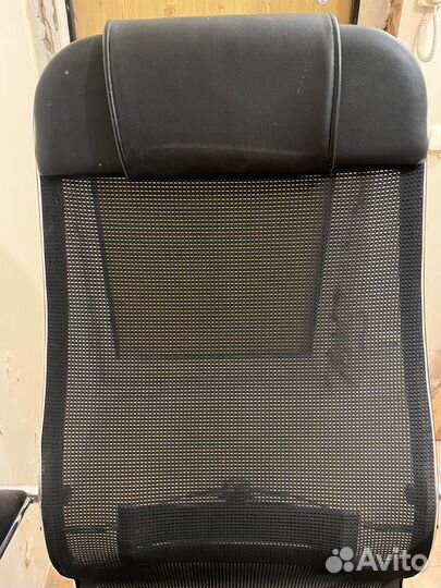 Компьютерное кресло