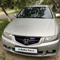 Honda Accord 2.4 AT, 2004, 200 000 км, с пробегом, цена 580 000 руб.