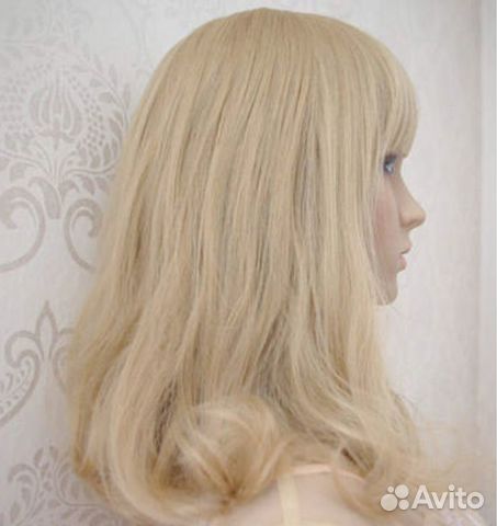 Парик красивый женский по плечи блонд,светло-русый