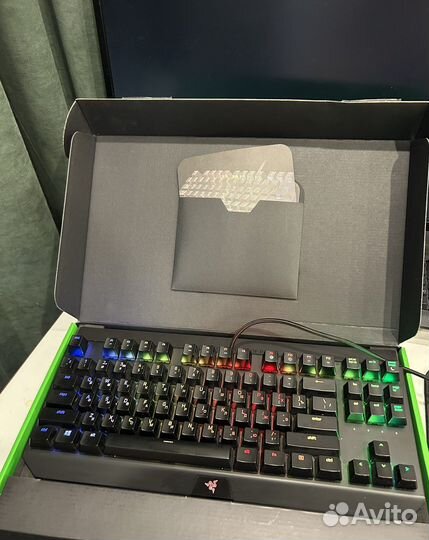 Игровая механическая клавиатура Razer blackwidow X