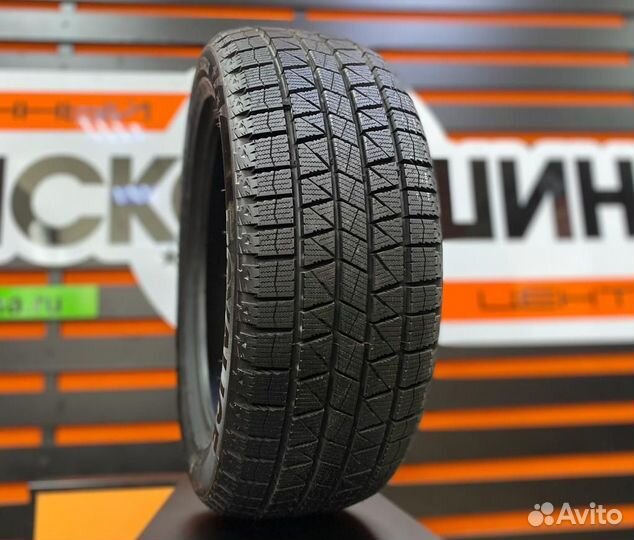 Royal Black Royal Ice 195/55 R16