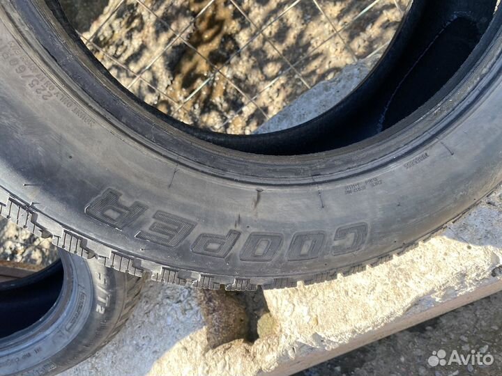 Cooper Weather-Master S/T 2.25/60 R17