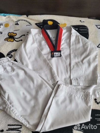 Форма для тхеквондо