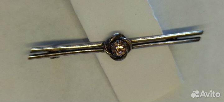 Брошь.серебро 875 проба(звезда) горный хрусталь мю