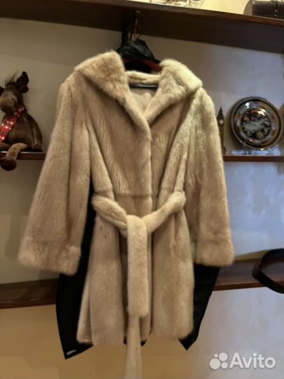 Шуба норка фирменная новая 44/46