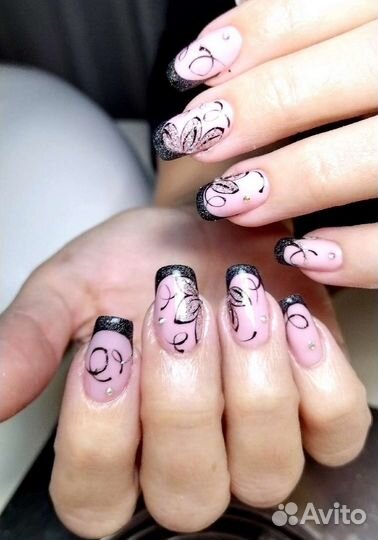 Маникюр/Наращивание ногтей/Педикюр