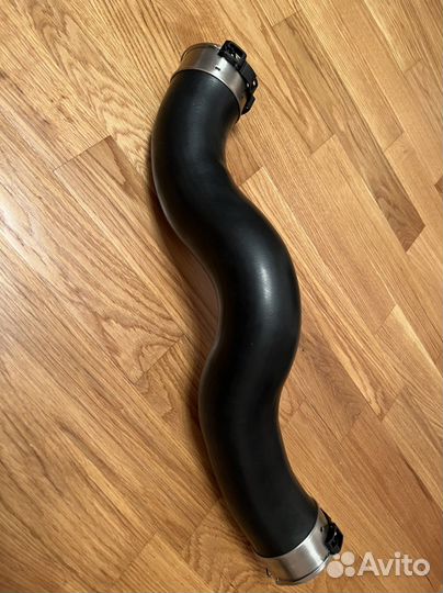 Патрубок Интеркулера бмв 5 -7 G30 11618572859