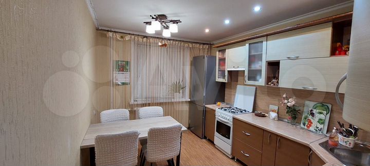 2-к. квартира, 49 м², 2/9 эт.