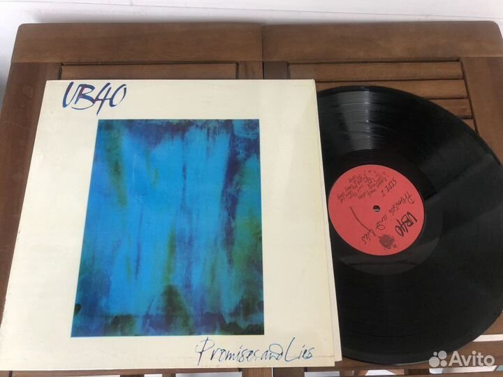 UB40 Пластинка Виниловая