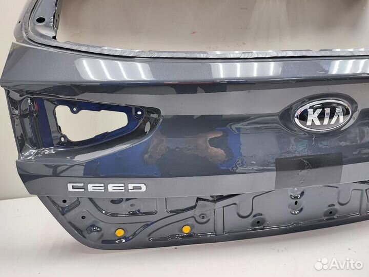 Крышка багажника KIA ceed 3 2018-нв серый