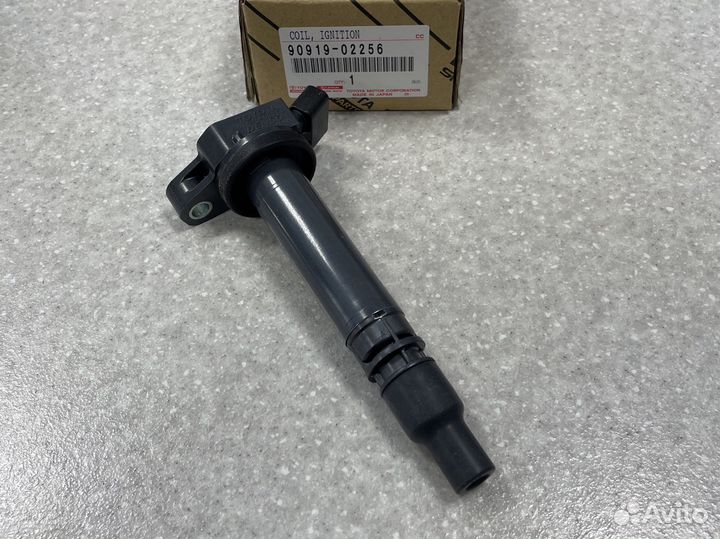 Катушка зажигания Toyota Rav4