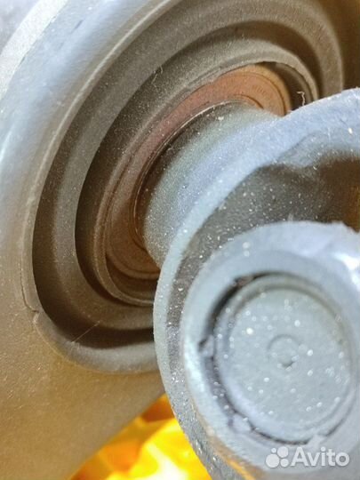 Карданный вал Mercedes Cls W219 3.5 2005