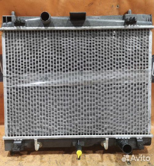 Радиатор двс toyota vitz ksp130 1kr-fe