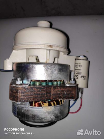 Циркуляционный насос Hotpoint-Ariston