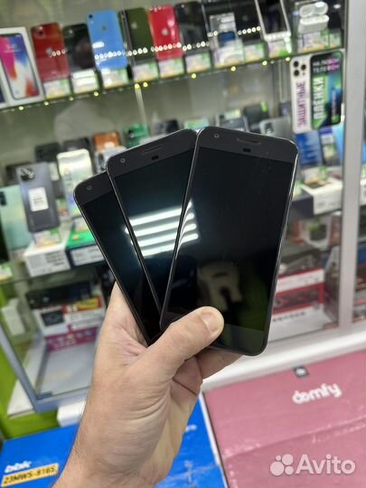 Google Pixel, 4/32 ГБ