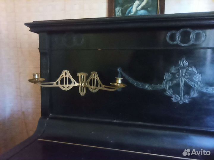 Антикварное немецкое фортепиано