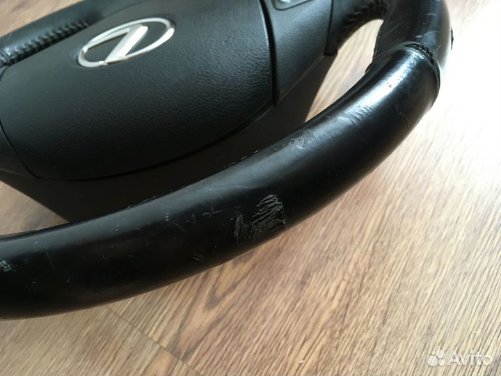 Руль с подушкой на Lexus IS250