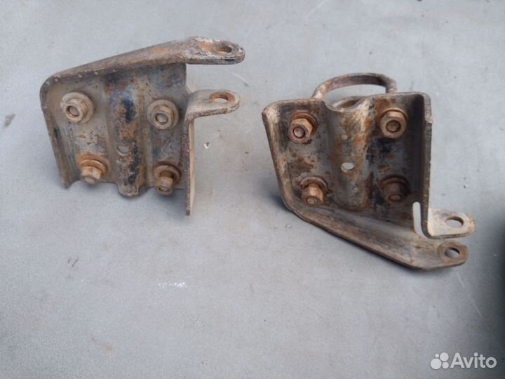 Крепление рессоры для Chevrolet Blazer 1995-2005