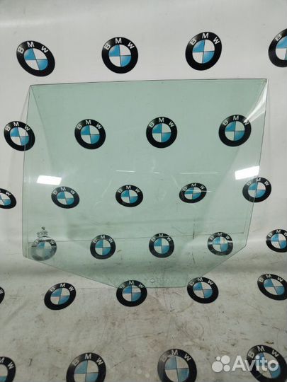 Стекло двери заднее левое Bmw 525I E61 M54B25 2004