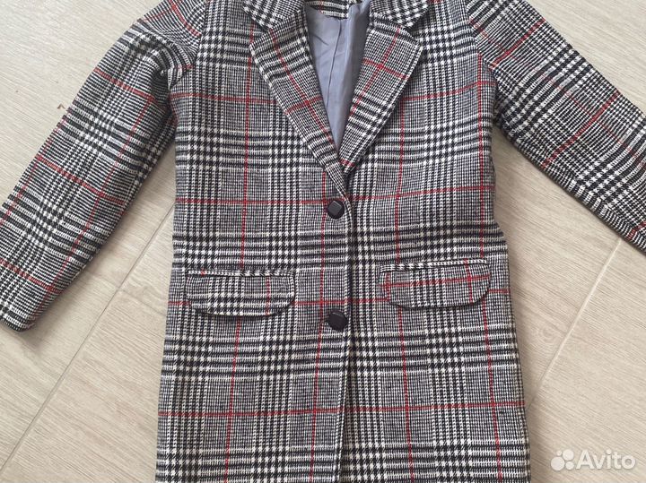 Пальто для девочки 122 128