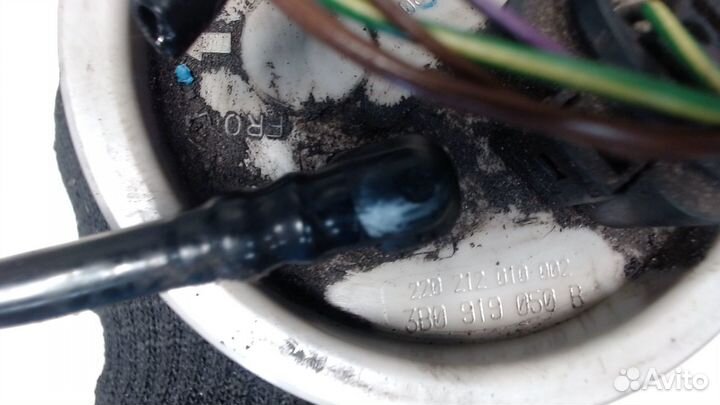 Насос топливный электрический Volkswagen Passat 5