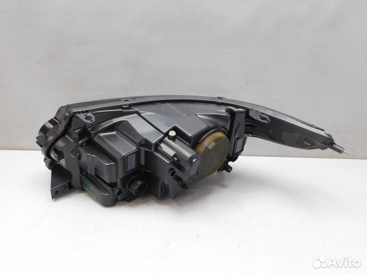 Фара правая Land Rover Range Rover IV CK5213W029BB