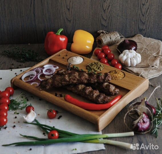 Сервировочная доска для мяса и шашлыка