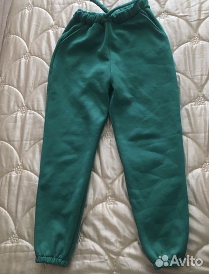 Спортивный костюм женский