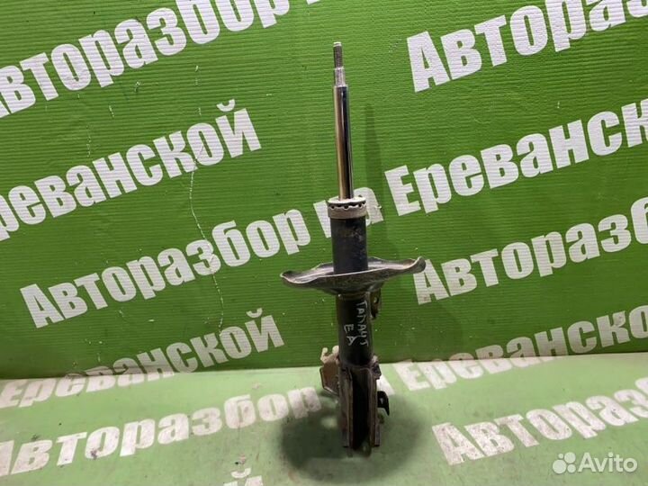 Стойка подвески передняя левая Mitsubishi Galant