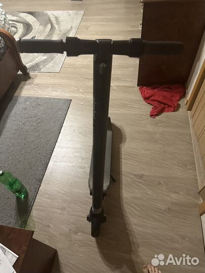 Электросамокат ninebot es1