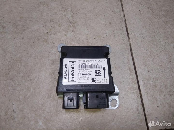 Блок управления airbag Ford Focus 3 CB8