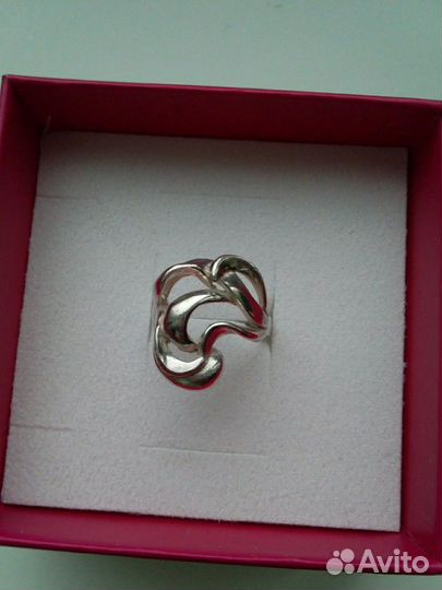 Серебряное кольцо