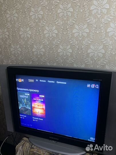 Телевизор samsung