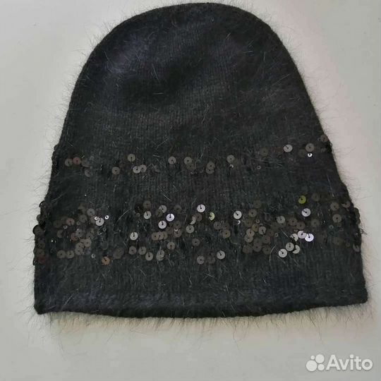 Шапочки из пуха норки с пайетками
