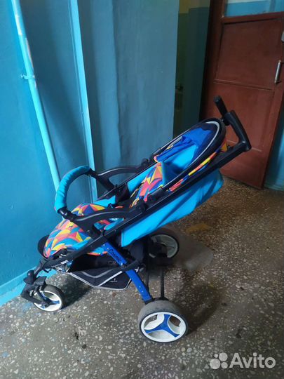 Коляска прогулочная Rant Cosmic