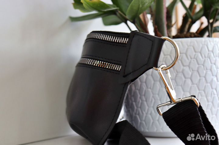 Сумки и клатчи женские