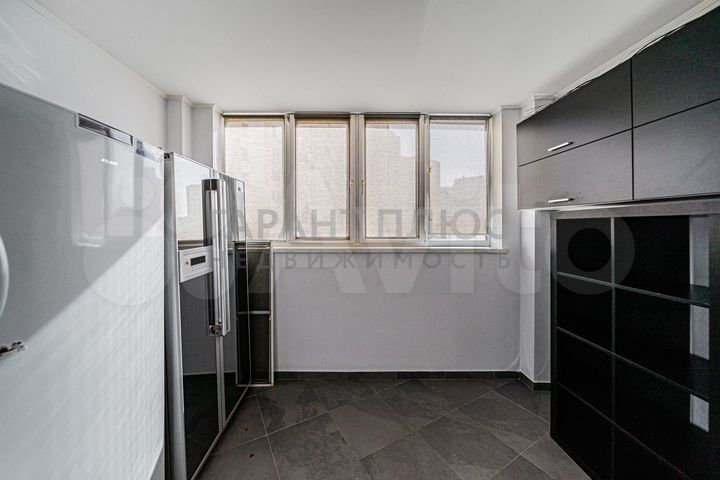 2-к. квартира, 66,9 м², 3/14 эт.