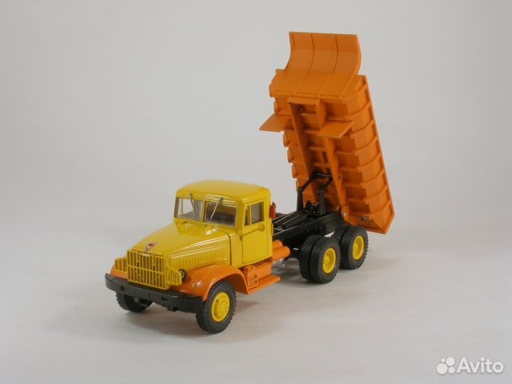 Краз-222/256Б (1966-69г) желто-оранжевый Н767