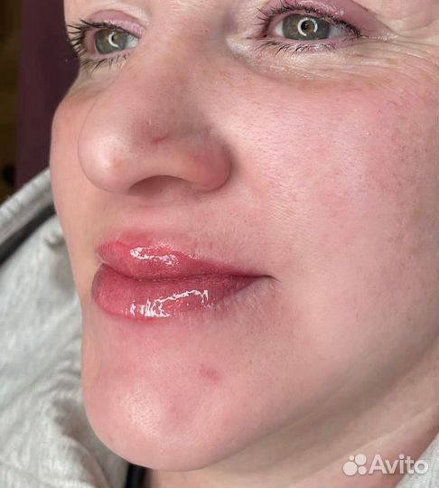 Перманентный макияж бровей губ и век татуаж